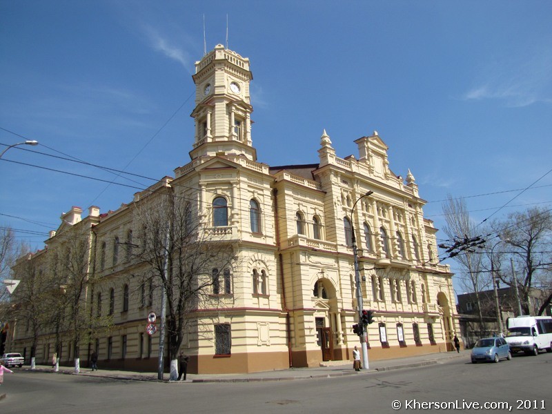 Херсонський обласний художній музей. /></a></p>
<p><a href=